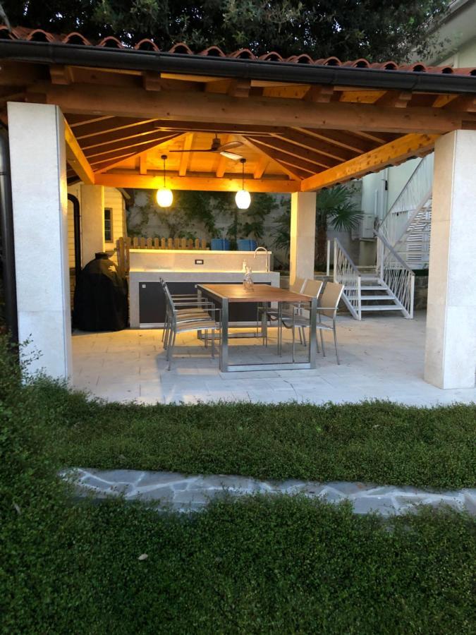 Portoroz Apartments Екстер'єр фото