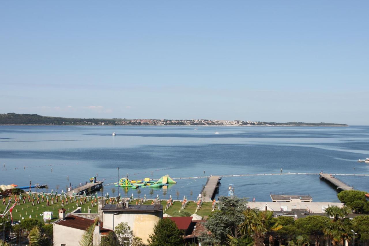 Portoroz Apartments Екстер'єр фото